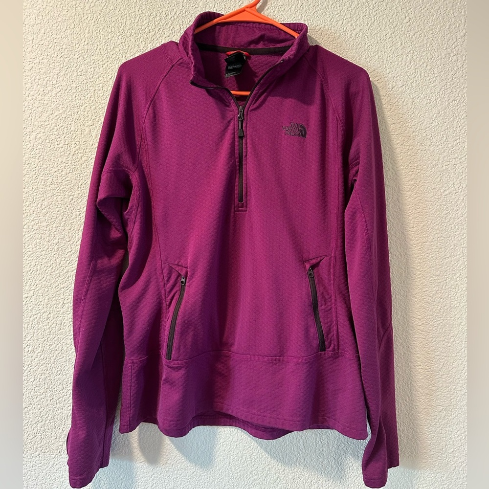 The North Face Women’s Quarter-Zip Pullover - Large